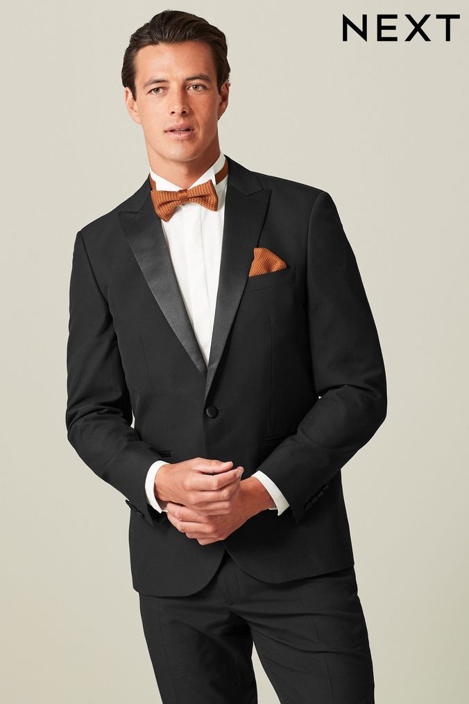 Todd Snyder Suit for a Wedding | groom and guest style